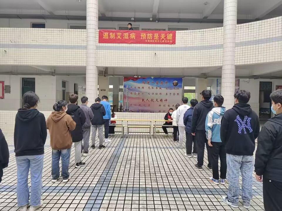 1695611287626270.png 图片1.png