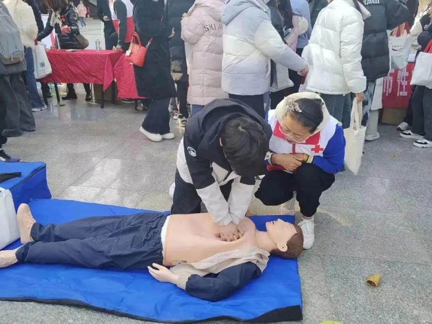 1705743044508453.png 图片 8.png