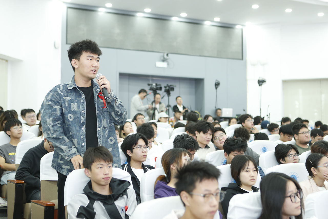 1758535599704127.jpg 108.jpg